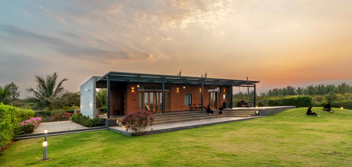 The Minimal Box house by Dimensions.nsk Studio