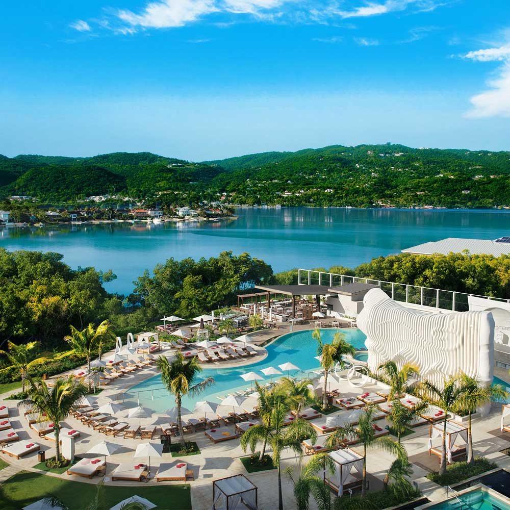 BREATHLESS MONTEGO BAY VOOLCAN