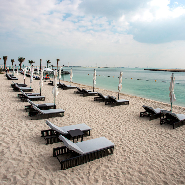 COVE BEACH ABU DHABI VOOLCAN