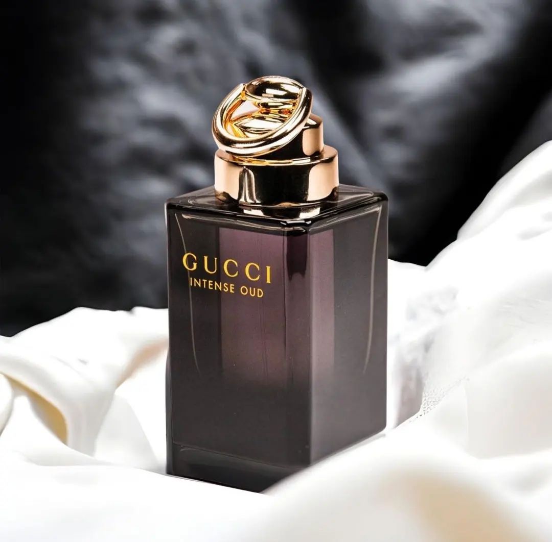 Découvrez le mystère et l'élégance de Gucci Intense Oud Vos Parfums