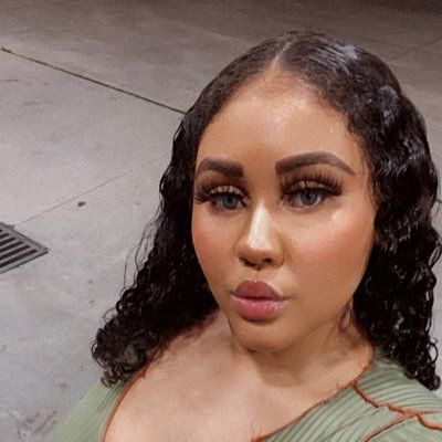 Simone Richards Wiki, Net worth, Age, Height, Boyfriend, Ethnicity, Career