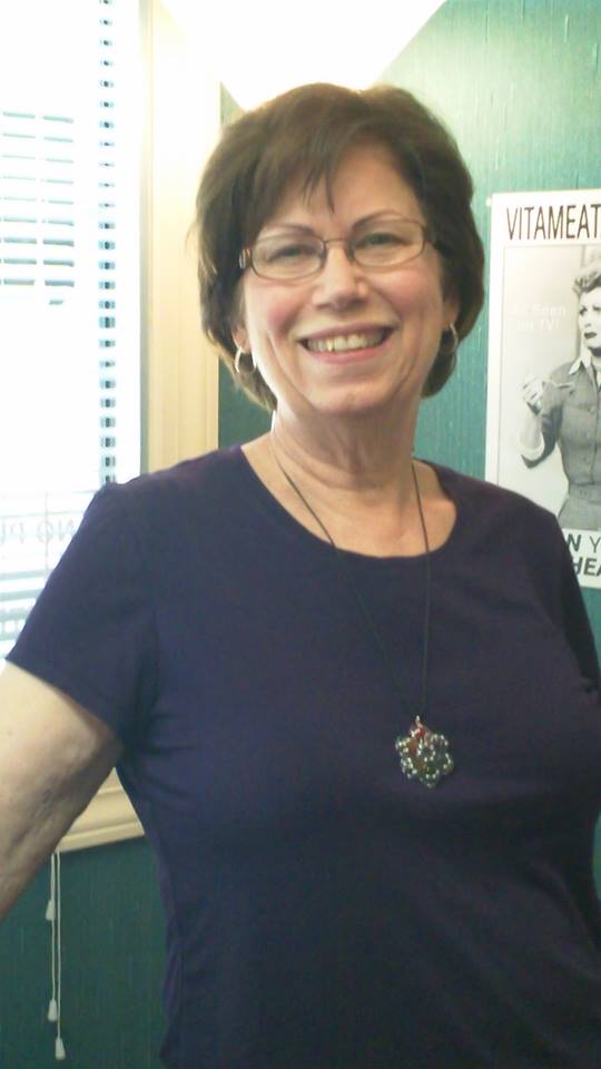 Meet Sarah Dick of Natural Alternatives Herb Shop in South Elgin