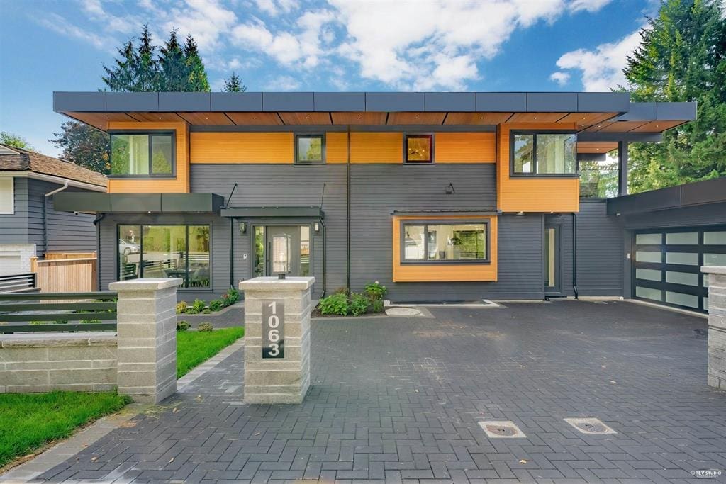 BRAND NEW custom build 5 BR 6 Bath house in Canyon Heights VPM Group