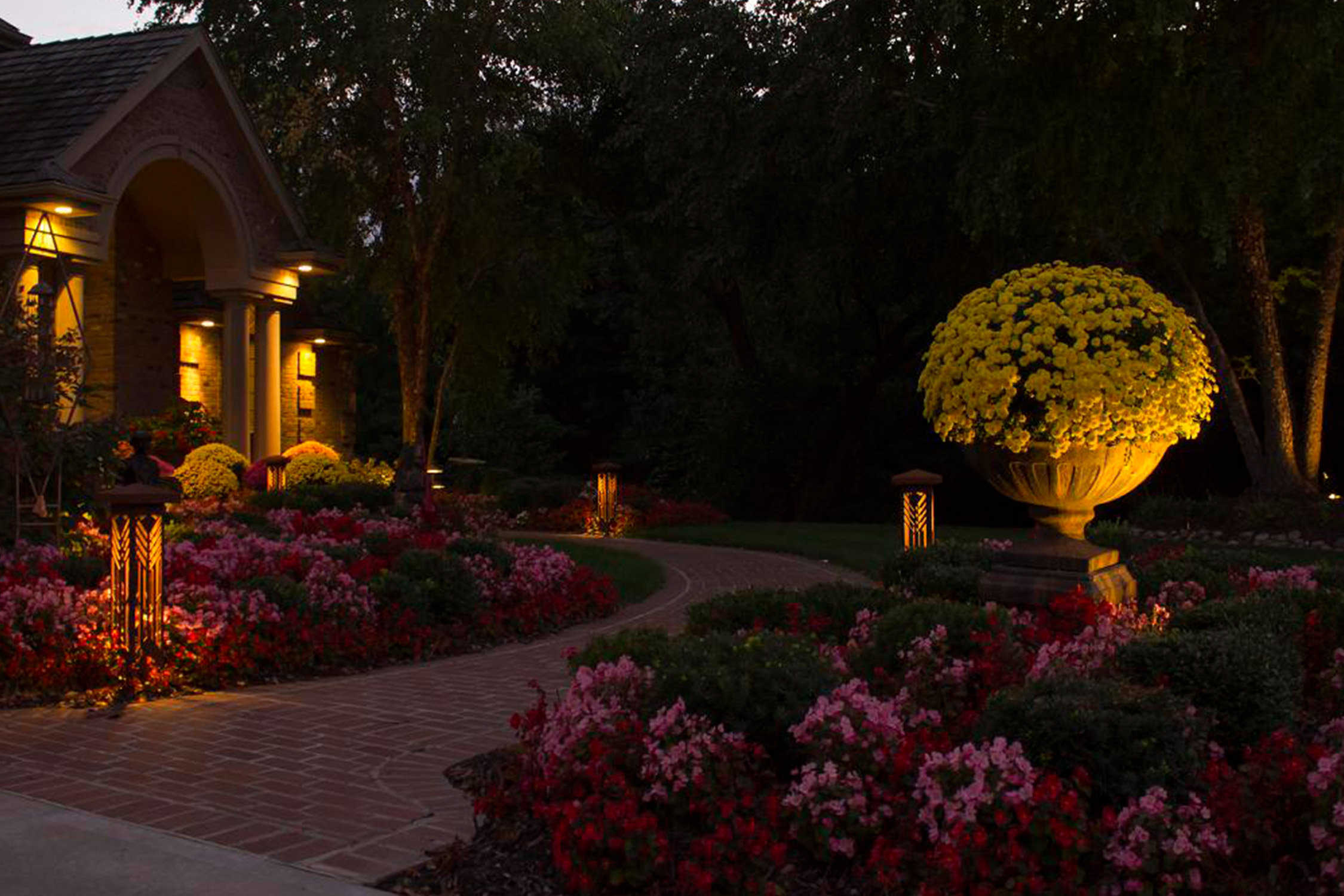 VP Outdoor Lighting Landscape Lighting Experts Omaha Outdoor