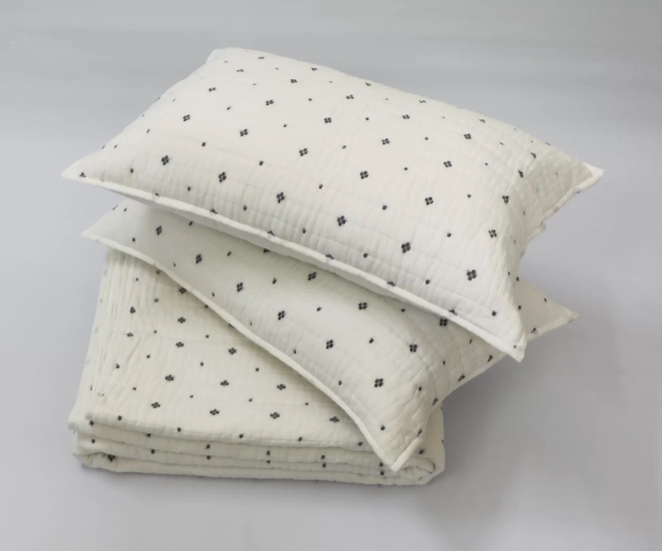 Black and White Quilt Set • Vritti Designs