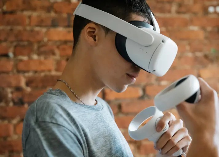 Oculus Quest 2 left/right speaker not working Audio Issues Solved