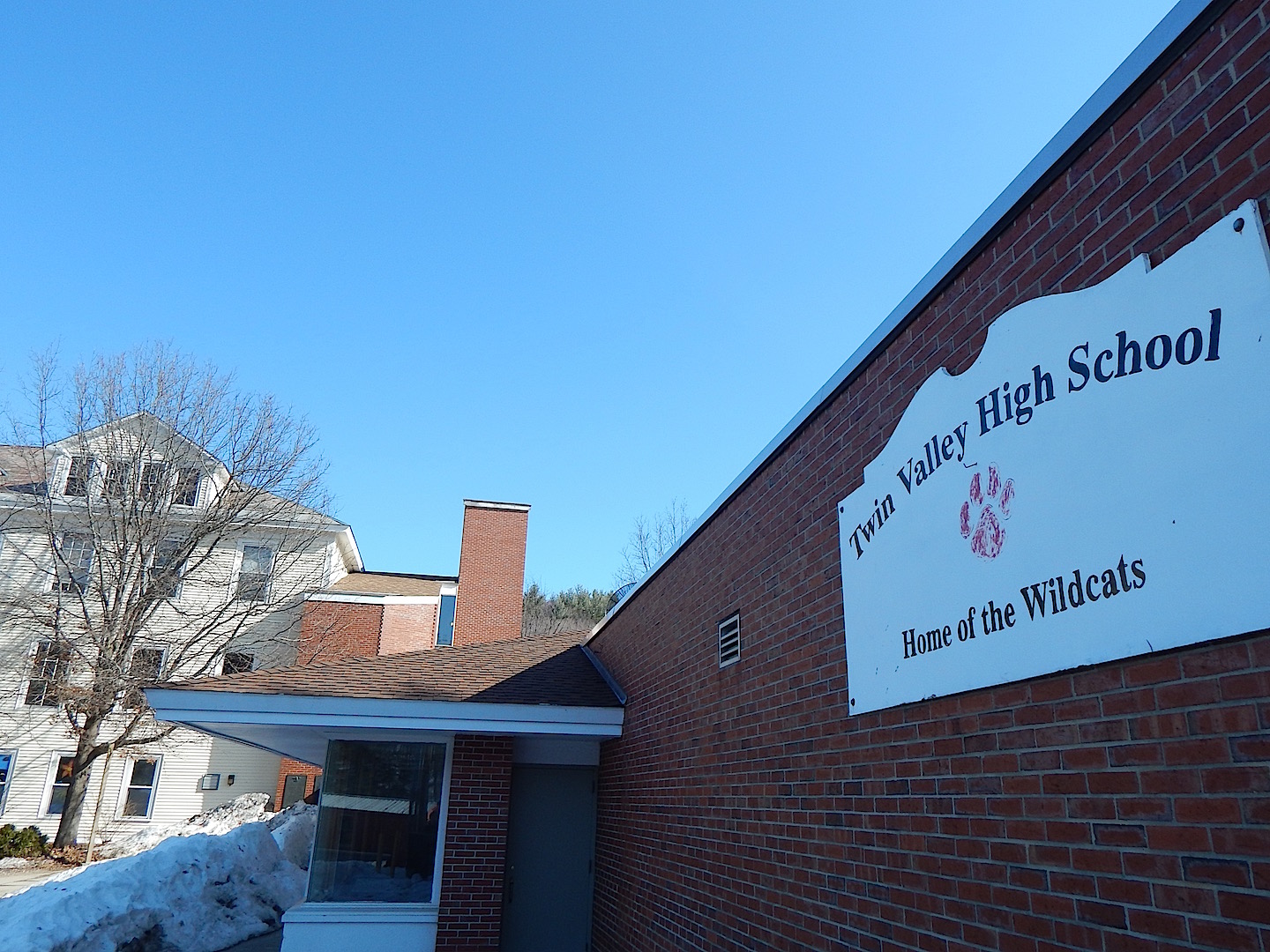 Twin Valley board supports schools merger VTDigger