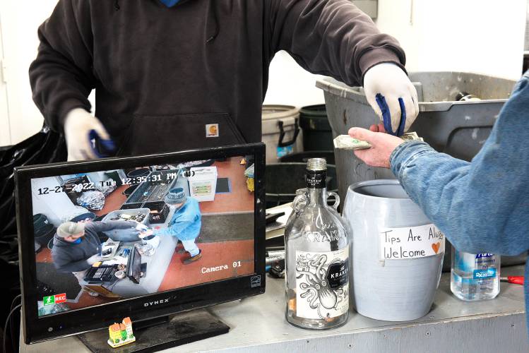 Hartford Redemption struggles to keep employees in what owner fears is