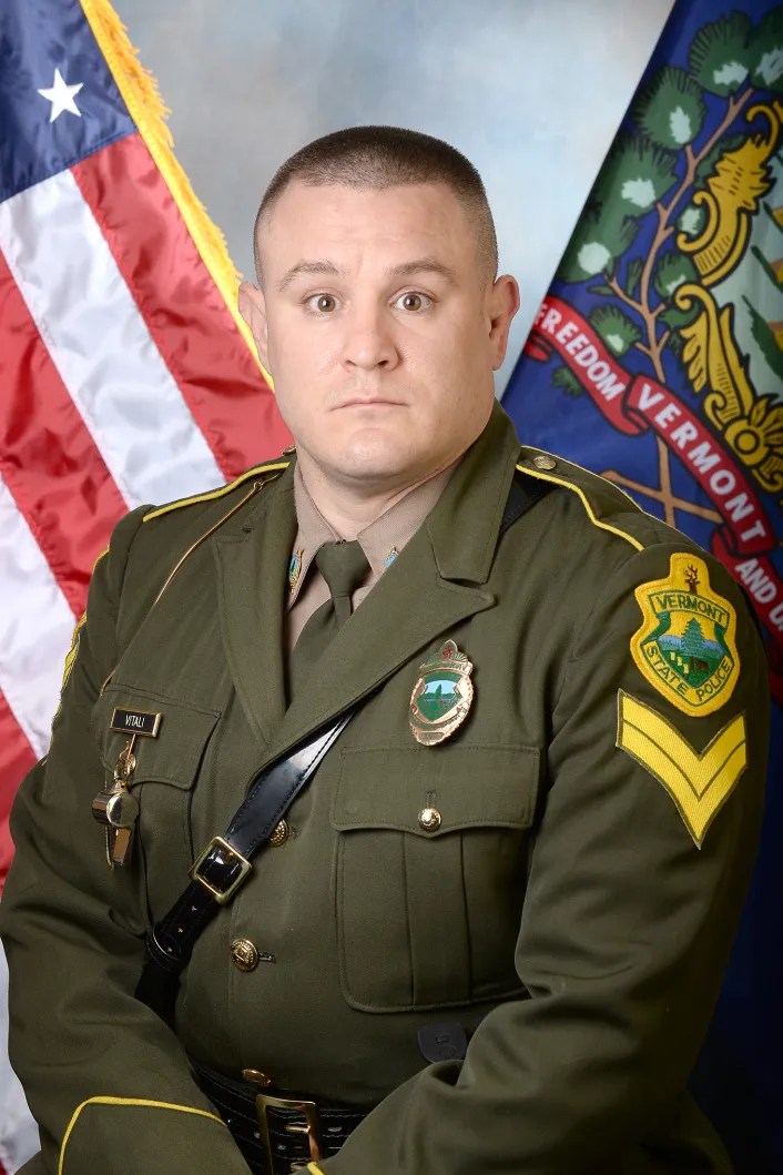 State police corporal injured in Friday crash has ‘lifethreatening(04)