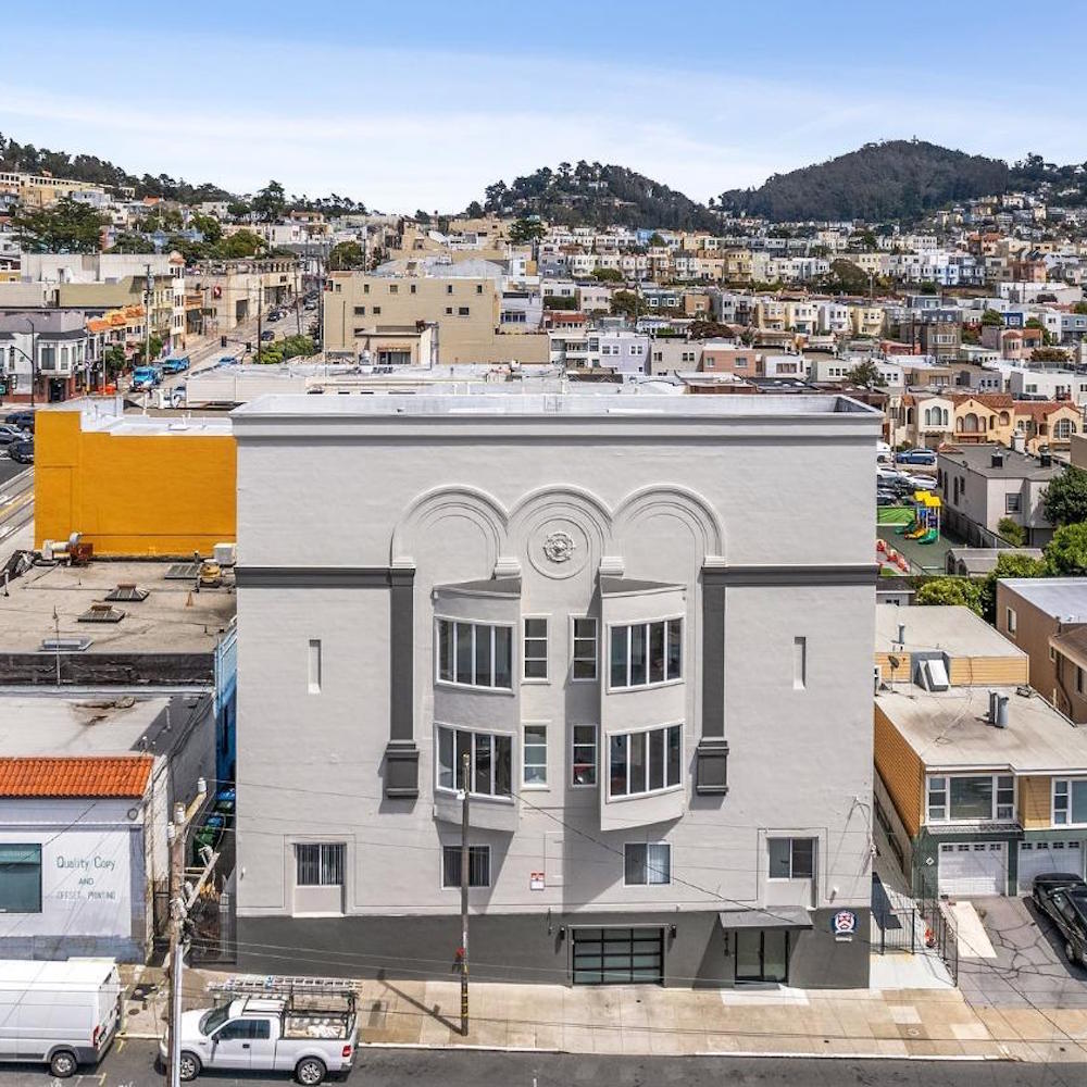 Stylish Condos Debut At Former Parkside Theater ‣ San Francisco New