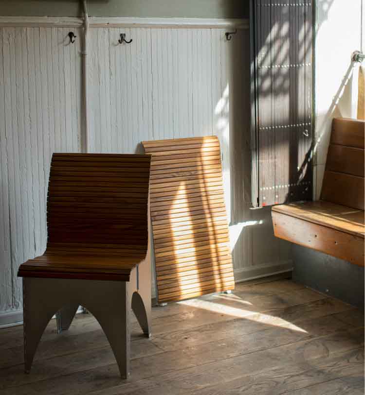 Ollie ShapeShifting Chair Vurni