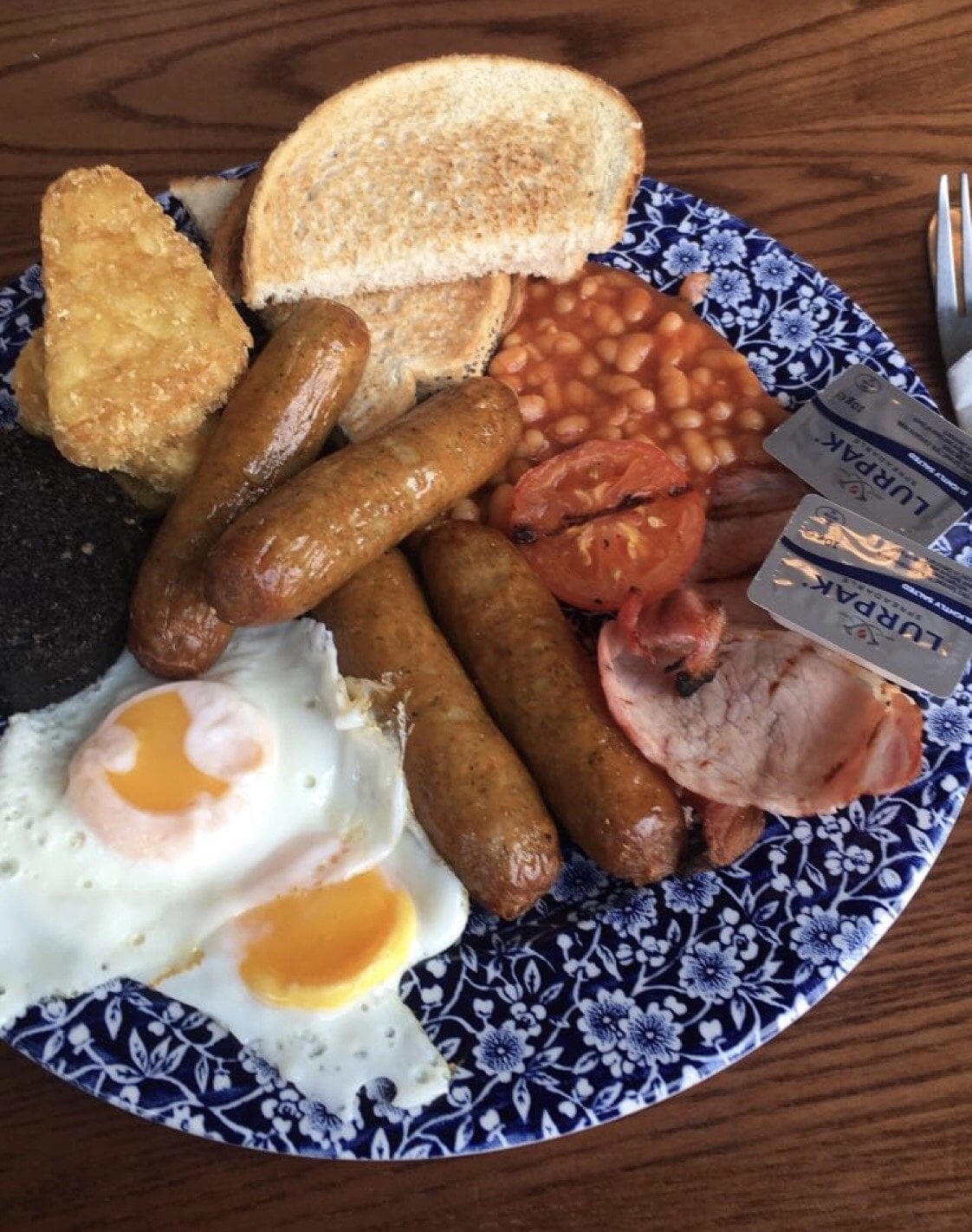 Wetherspoons Sheaf Island A Pub Review With Flavor