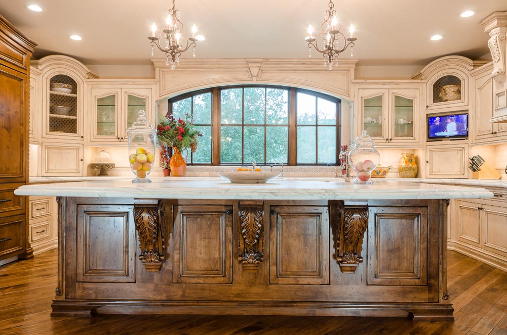 Custom Traditional VV's