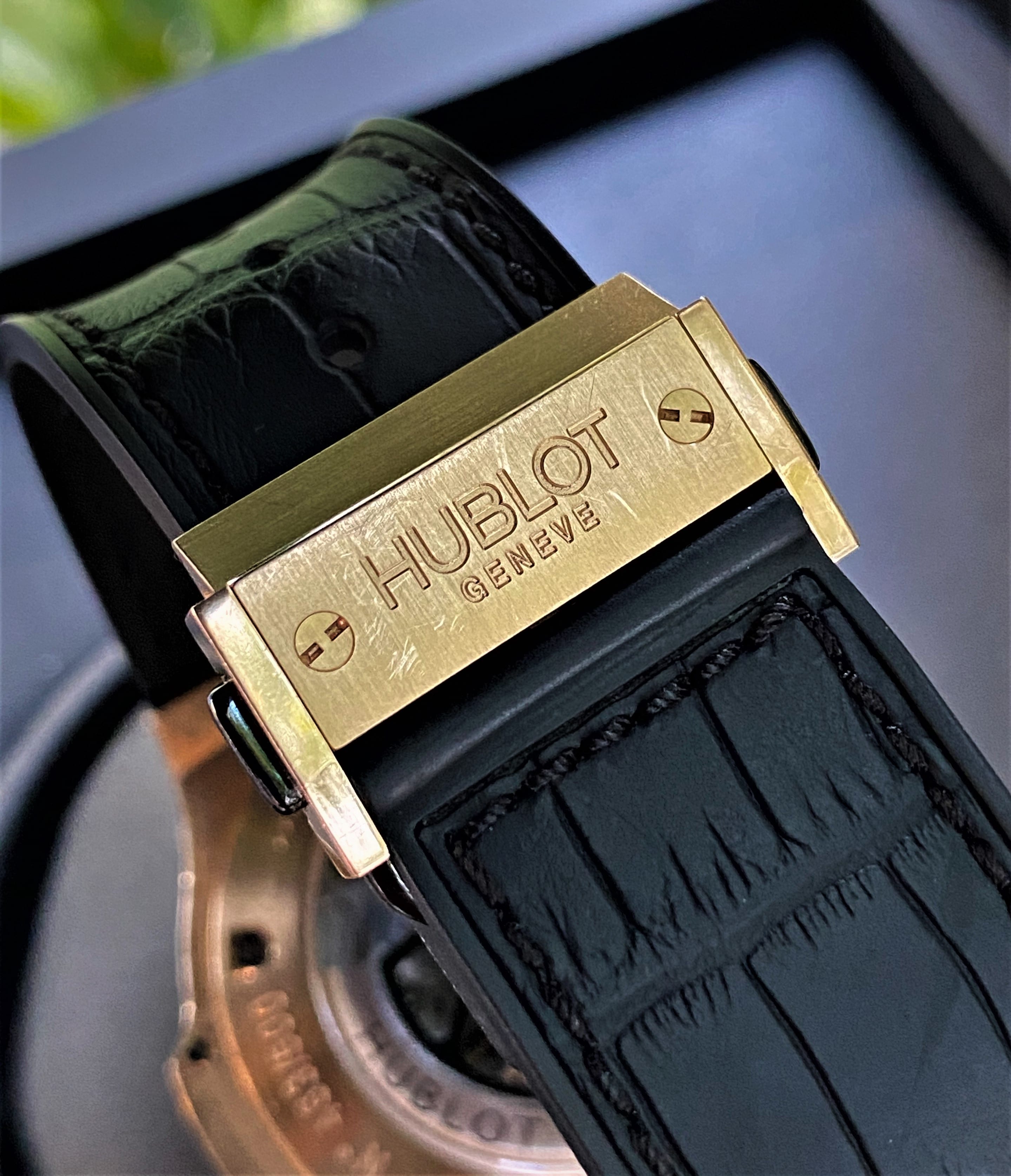 Hublot Big Bang Aero Bang Rose Gold 44mm Skeleton 310.PT.1180.RX