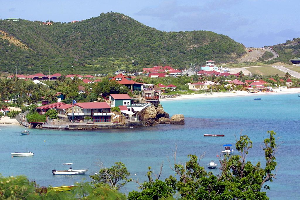 Why Do Billionaires And Celebrities Descend On St. Barts To Escape The