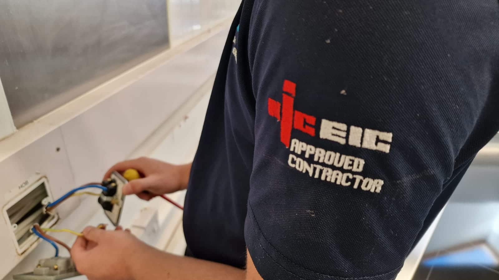 What is Fixed Wire Testing? Your Complete Guide to EICRs