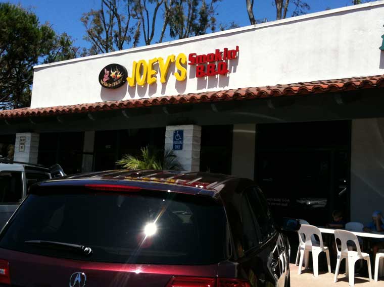 吃Restaurants Joey's Smokin' BBQ Manhattan Beach 哇靠!洛杉磯 哇靠!洛杉磯