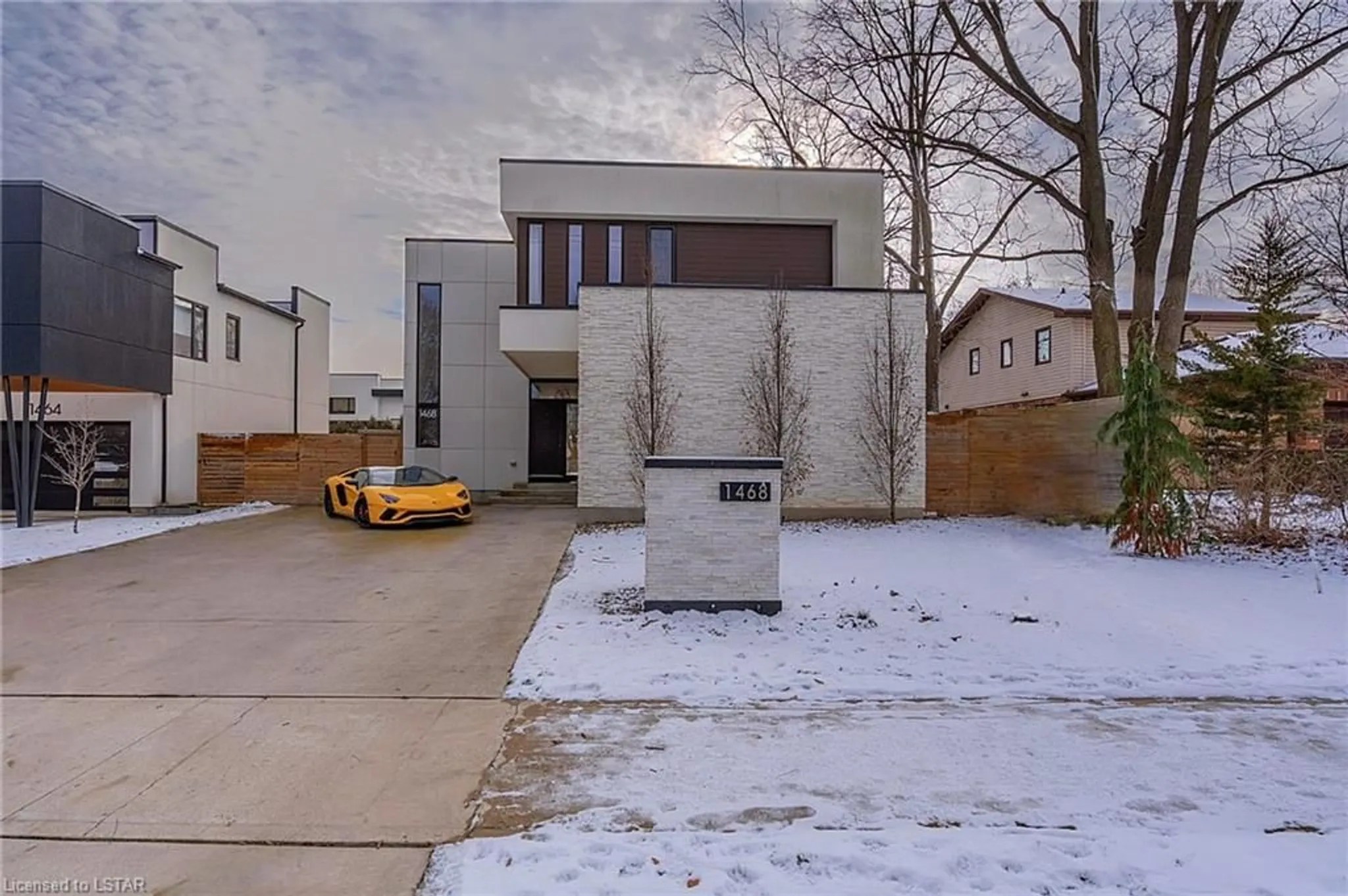 5 Homes Perfect for Braving the Ontario Winter Wahi