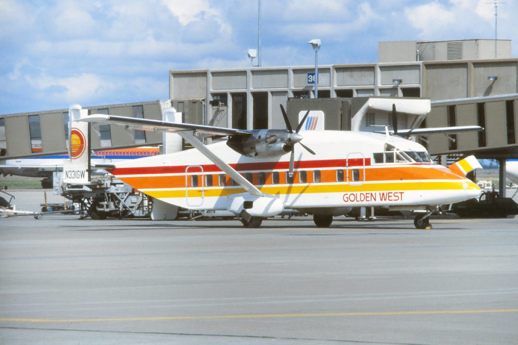 Departed Wings — Golden West Airlines (GW) World Airline Historical