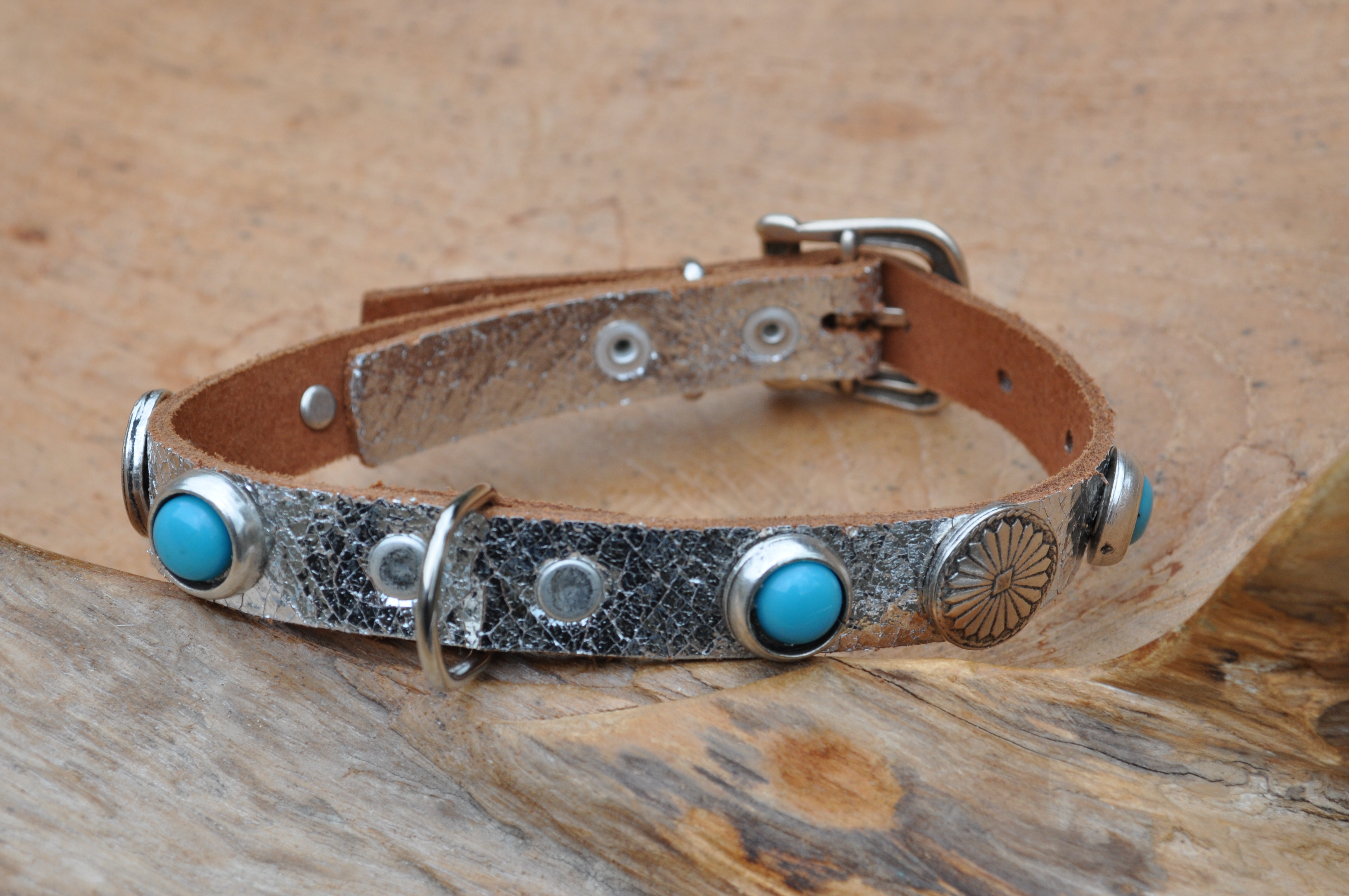 Dog Collar Small dogs “Silver Bullet ” Waitz design