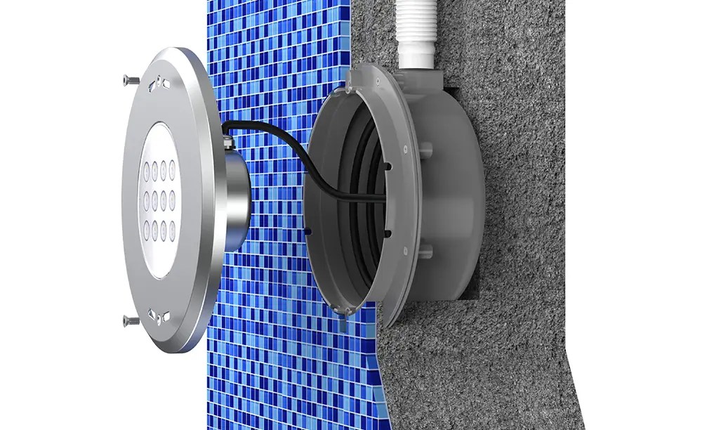 Niche or Nicheless How to Choose Swimming Pool Lights?