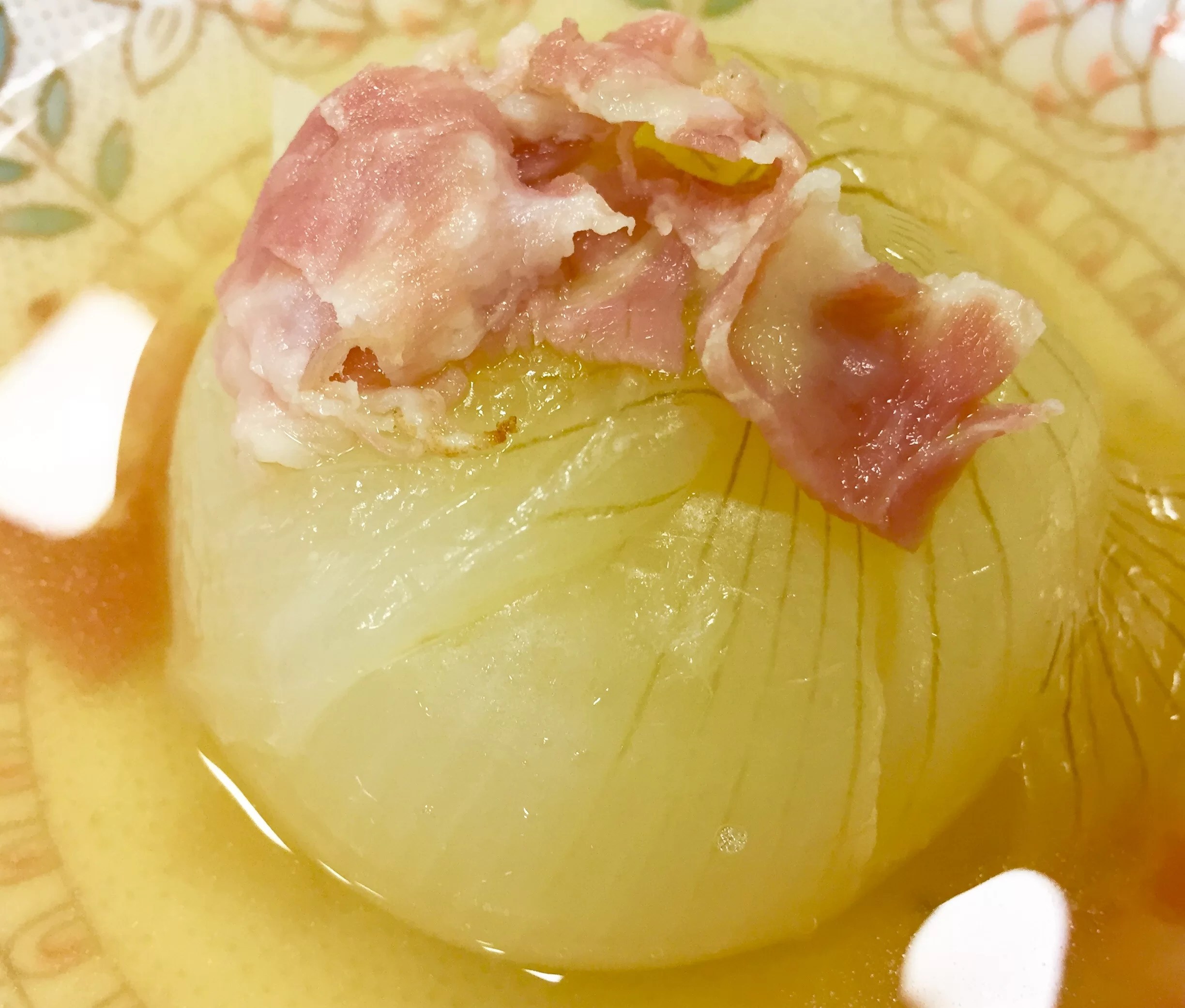 大きな具材の野菜スープ まるごとたまねぎのオニオンスープ 和光食材株式会社