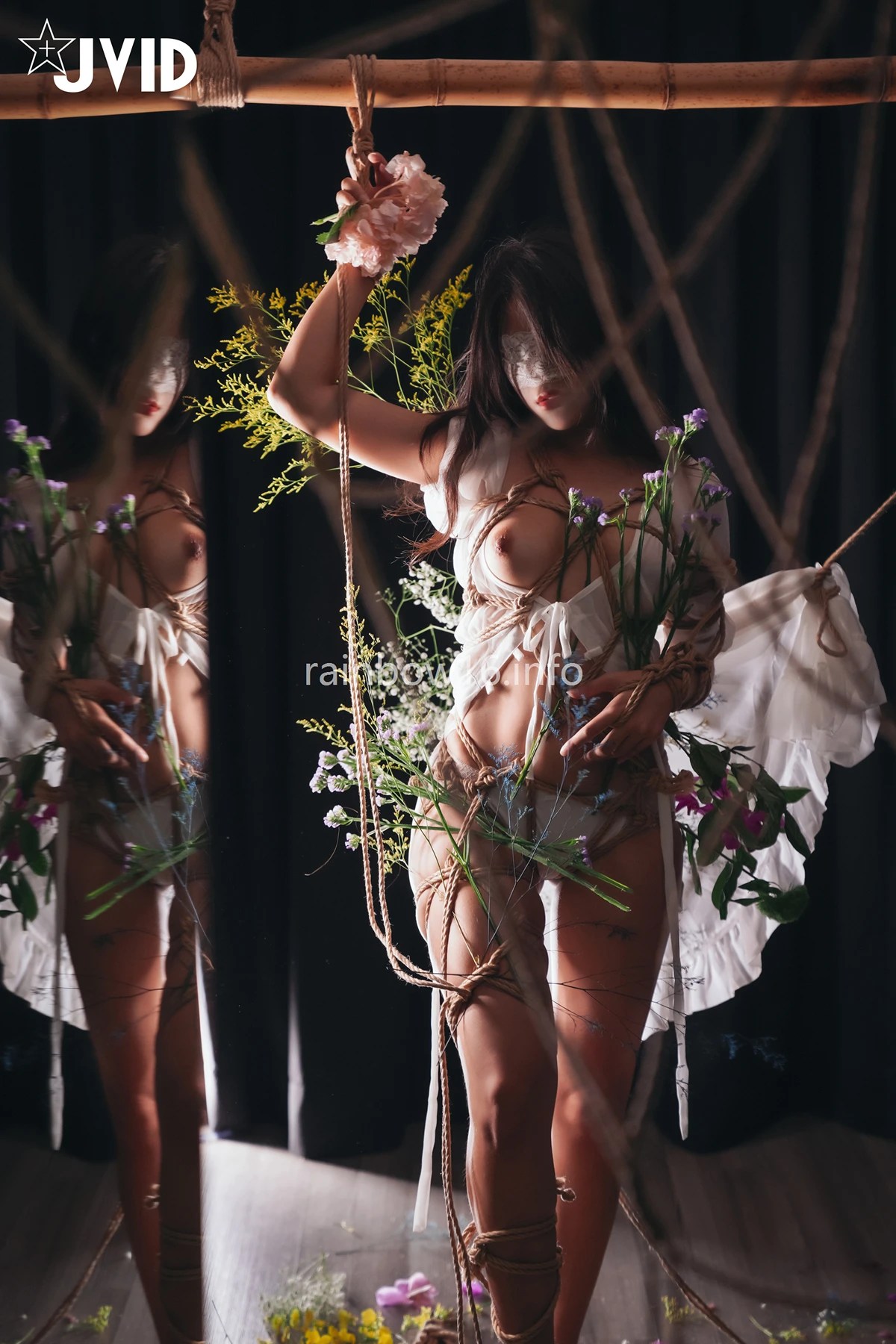 JVID Maya女王与掉掉名品花器