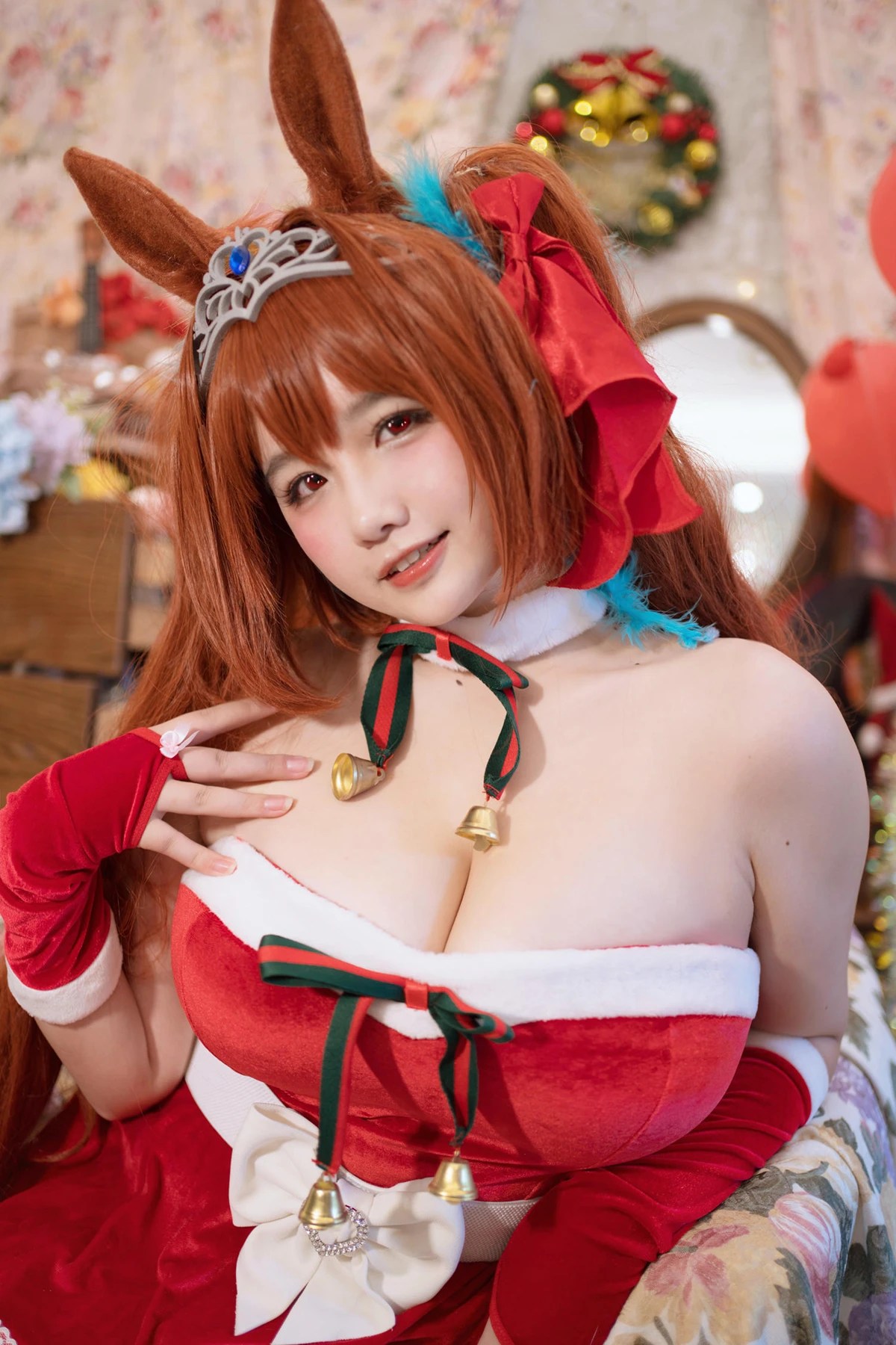 阿半今天很开心 Cosplay 赛马娘大和赤骥绯红的星落之夜