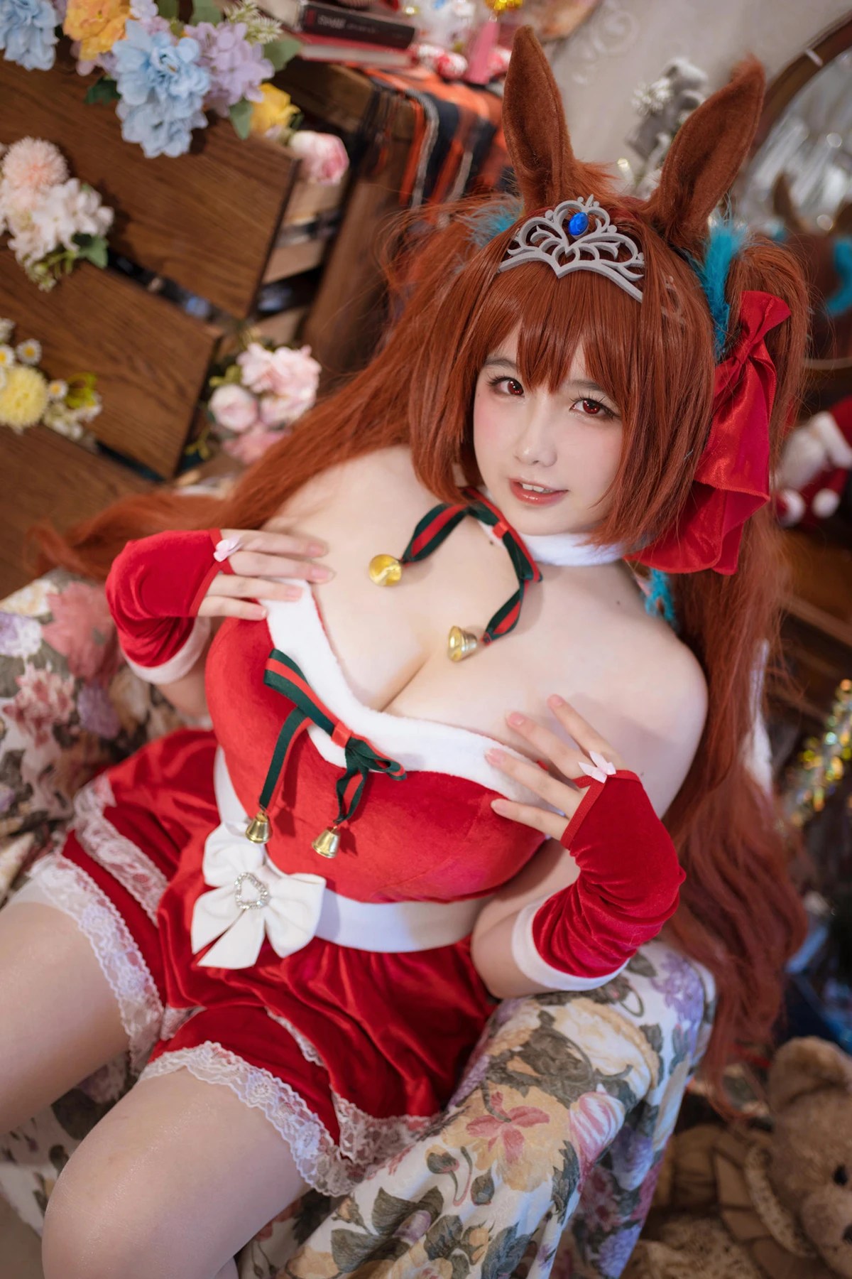阿半今天很开心 Cosplay 赛马娘大和赤骥绯红的星落之夜