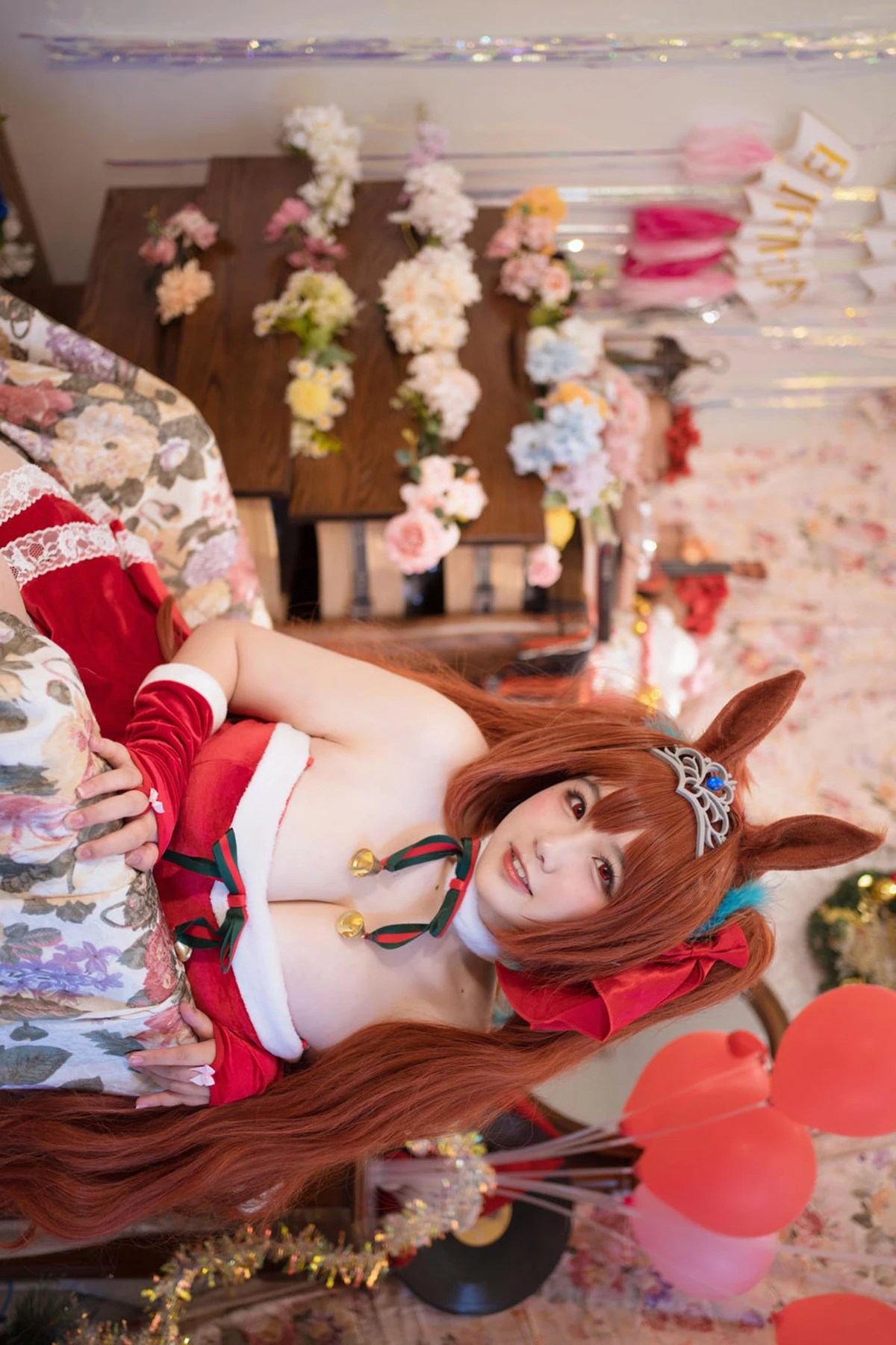 阿半今天很开心 Cosplay 赛马娘大和赤骥绯红的星落之夜