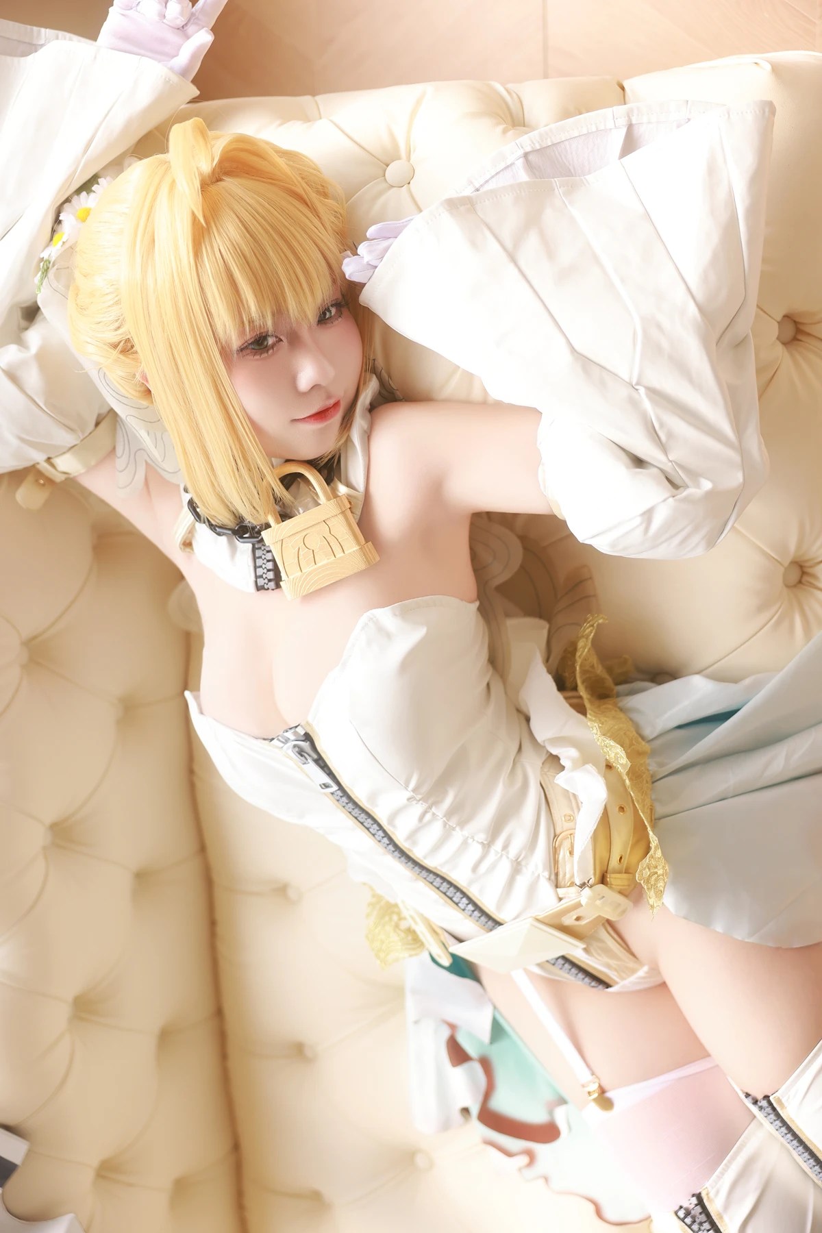 Cosplay G44不会受伤 – 尼禄花嫁