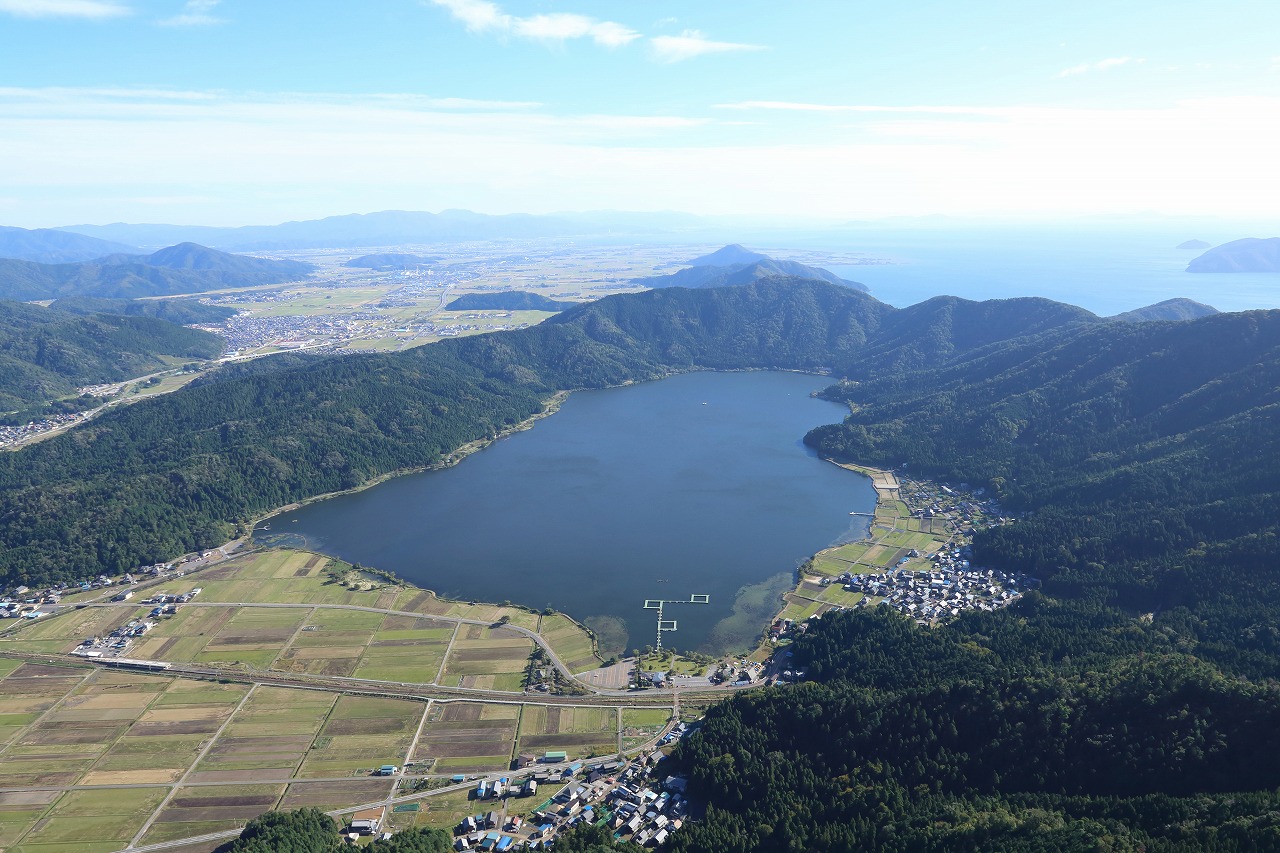 滋賀県、奥びわ湖、余呉湖～賤ケ岳～伊香具神社～北国街道 木之本宿の自然と歴史溢れるハイキング