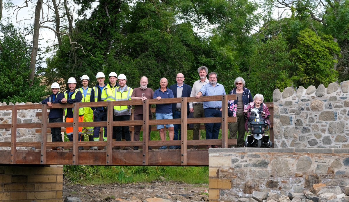 Boost for Fife Coastal Path as new footbridge opens at Aberdour
