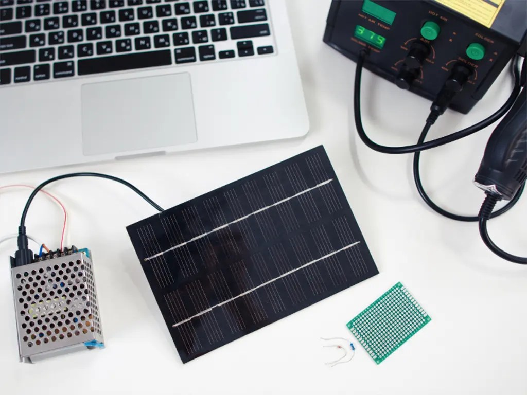 Does RV Inverter Charge Battery? WalkingSolar