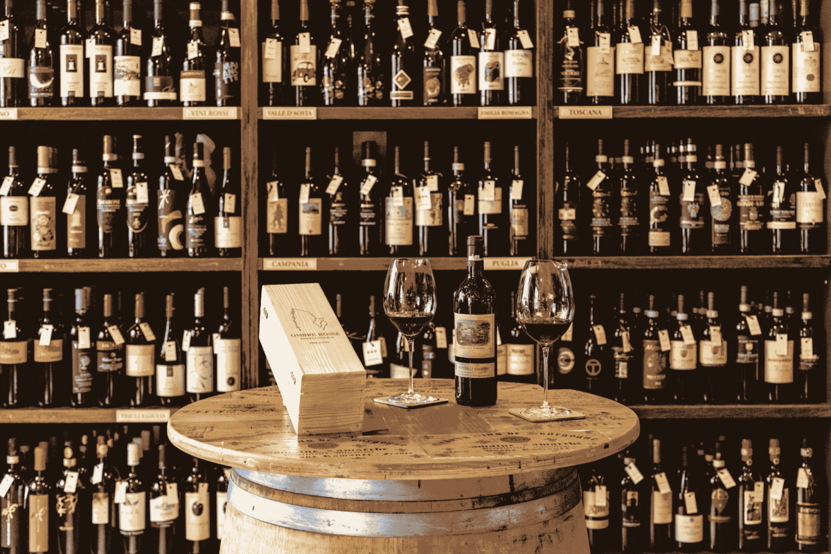 YOUR EXCLUSIVE WINE TASTING IN MILAN Walks Inside Italy