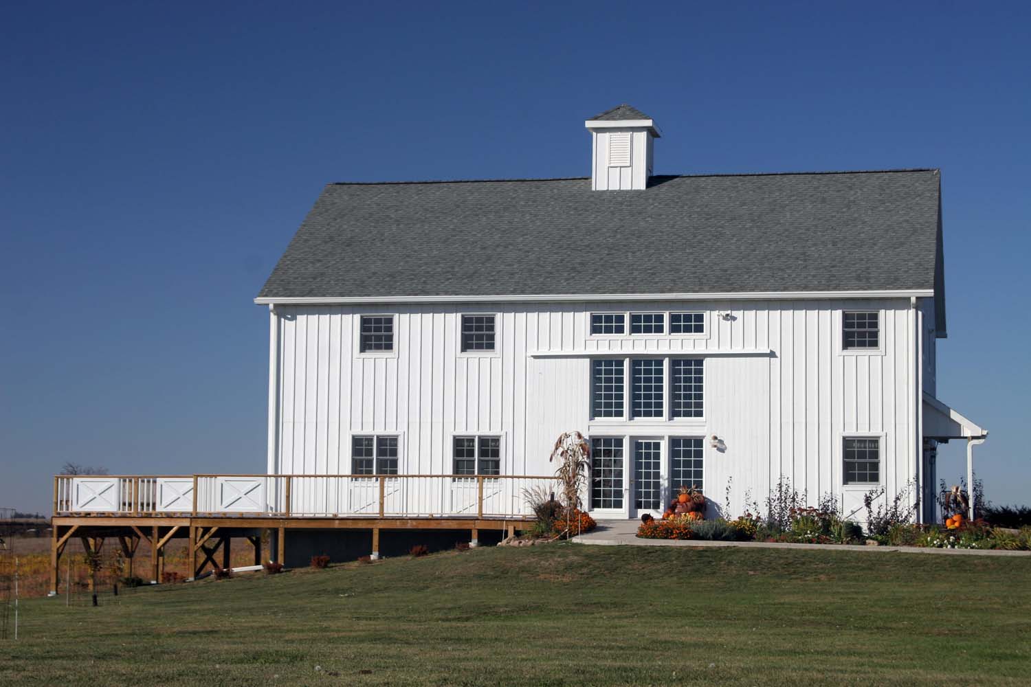 Rent the Gathering Barn The Wallace Centers of Iowa