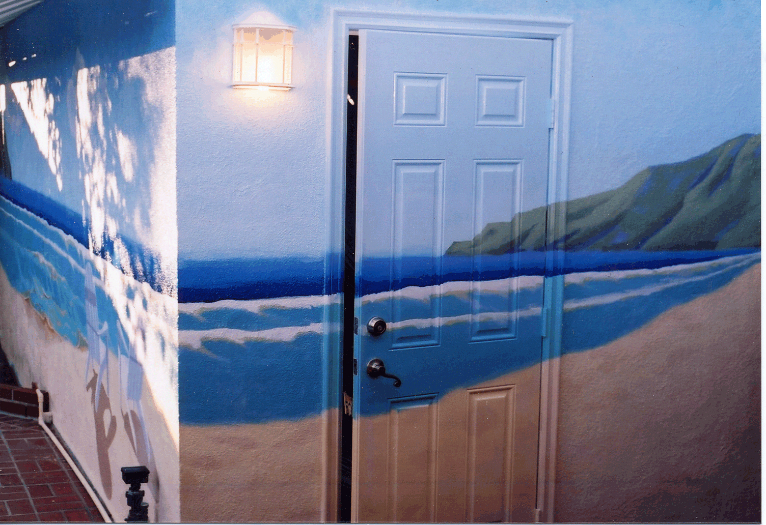 Allyson Wong Murals (Wall Art Studio) Ouside Murals