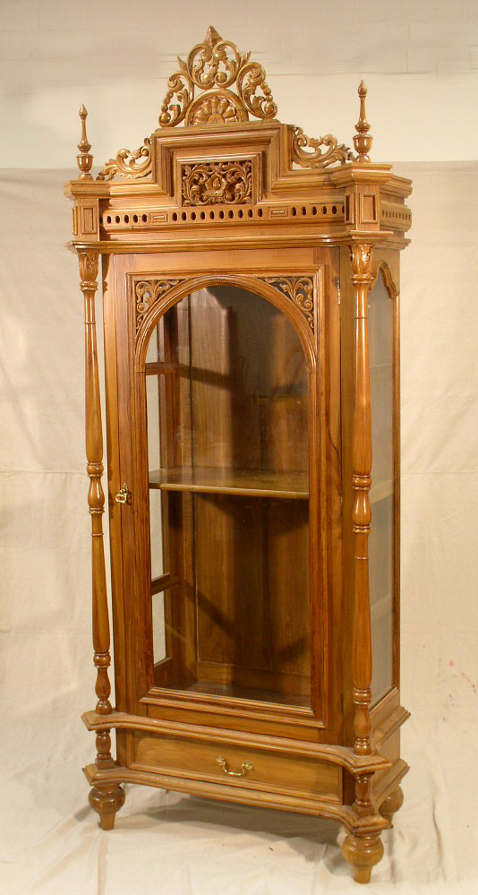 Vintage Furniture Auction Online Uk at Vincent Price blog