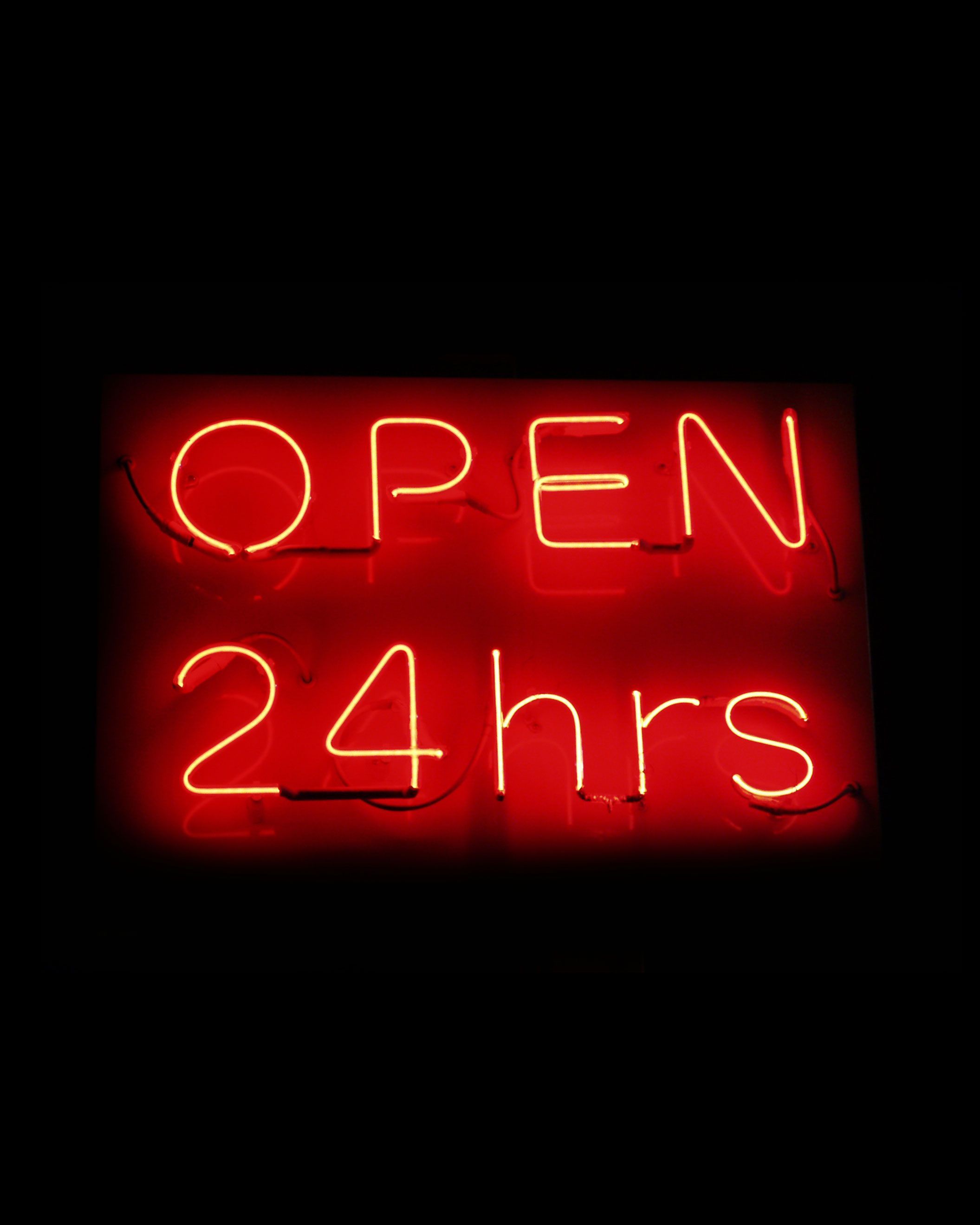 Open Late Sign Girl To Mom 36D