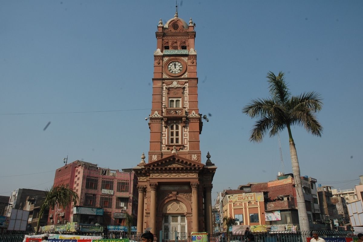 Faisalabad Wallpapers Top Free Faisalabad Backgrounds WallpaperAccess