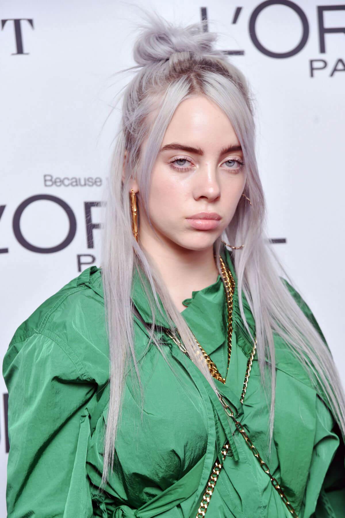 Billie Eilish iPhone Wallpapers Top Free Billie Eilish iPhone Backgrounds WallpaperAccess