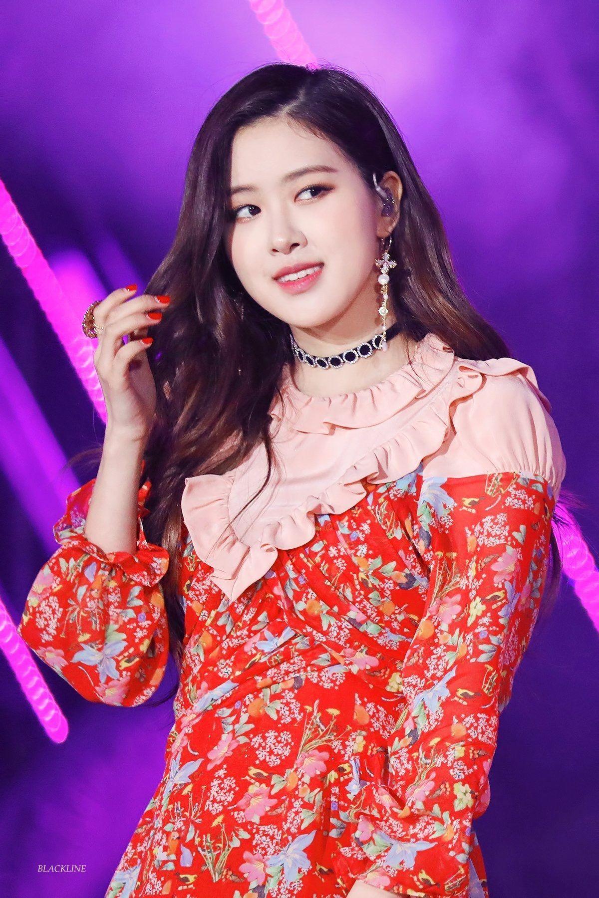 Blackpink Rosé Wallpapers Top Free Blackpink Rosé Backgrounds