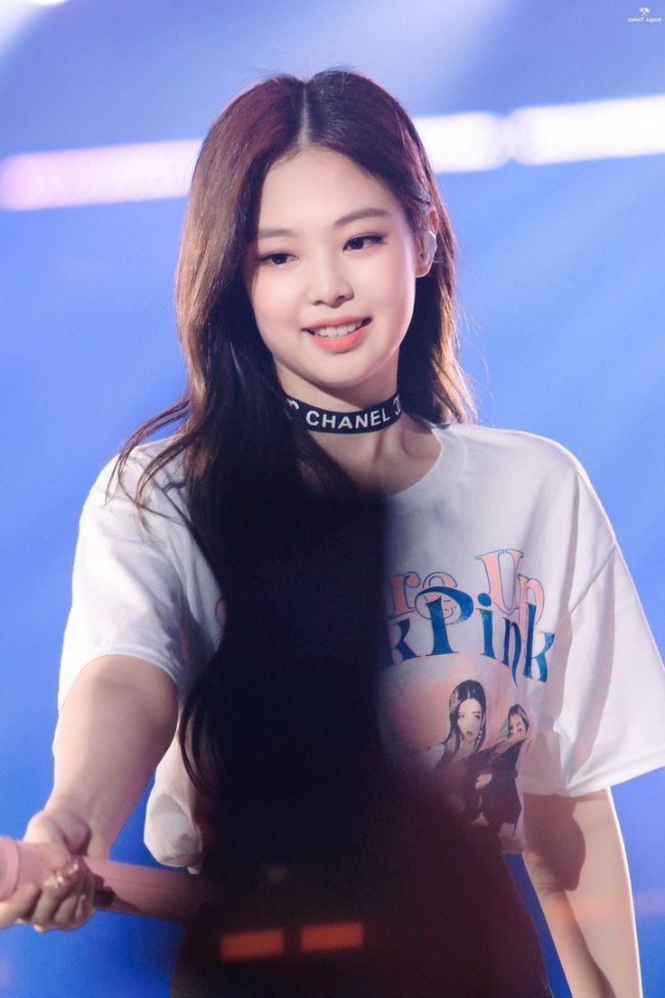 Jennie Kim Wallpapers Top Free Jennie Kim Backgrounds WallpaperAccess