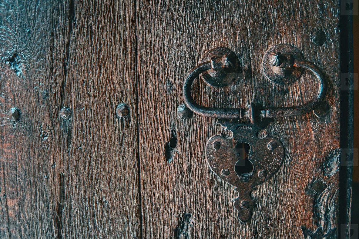 Wooden Door Wallpapers Top Free Wooden Door Backgrounds WallpaperAccess