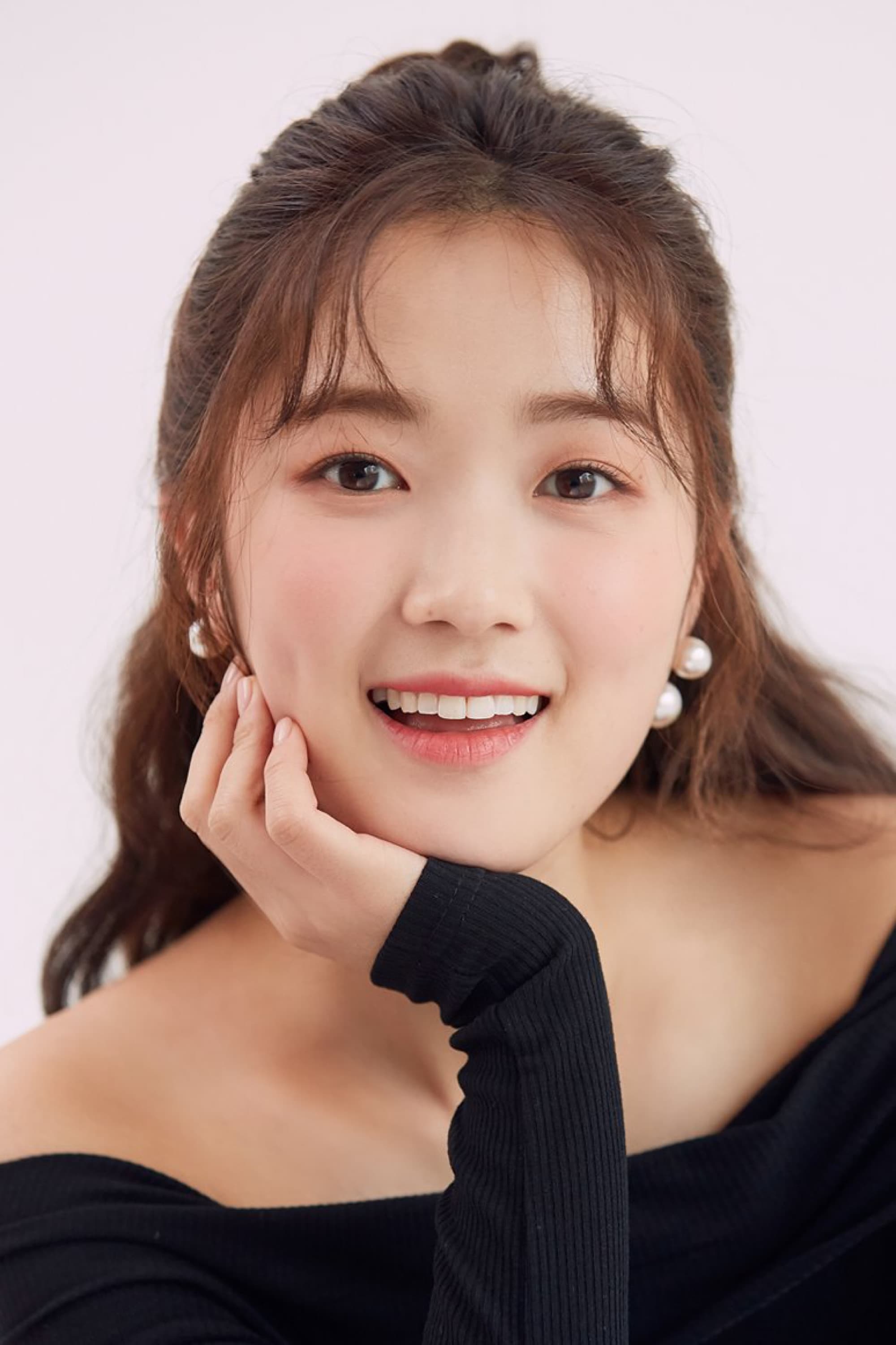 Kim Hye Yoon Wallpapers - Top Free Kim Hye Yoon Backgrounds - WallpaperAccess