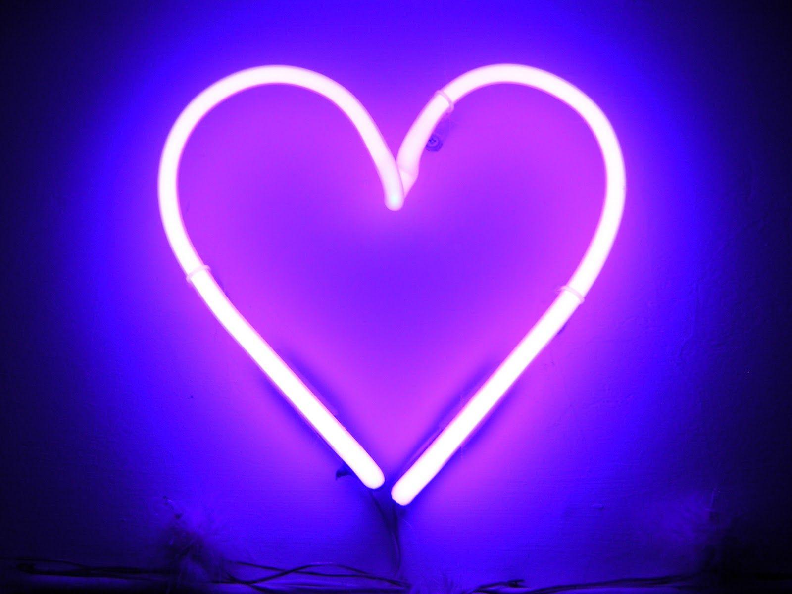 Neon Heart Wallpapers Top Free Neon Heart Backgrounds WallpaperAccess
