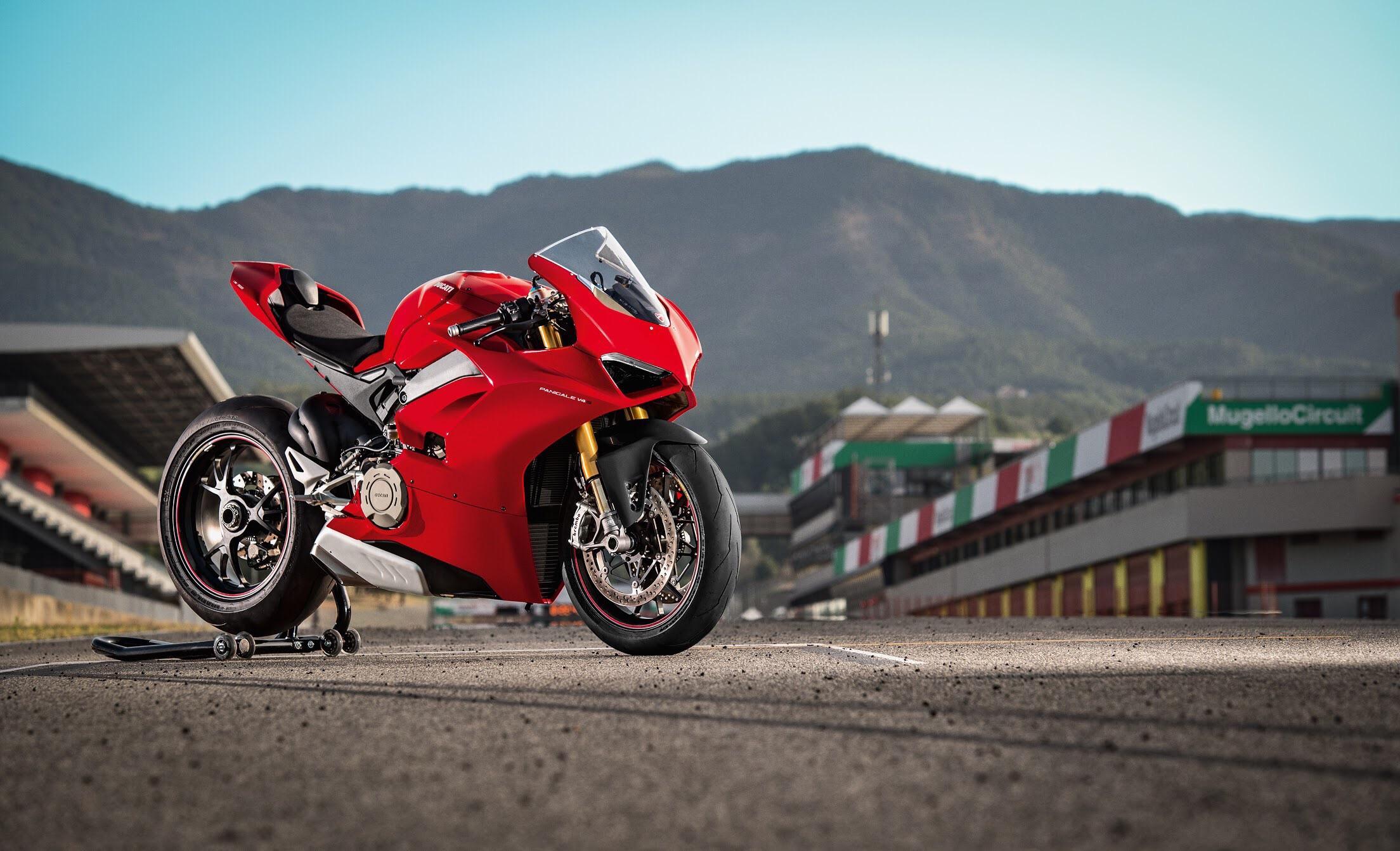 Ducati Wallpapers Top Free Ducati Backgrounds WallpaperAccess
