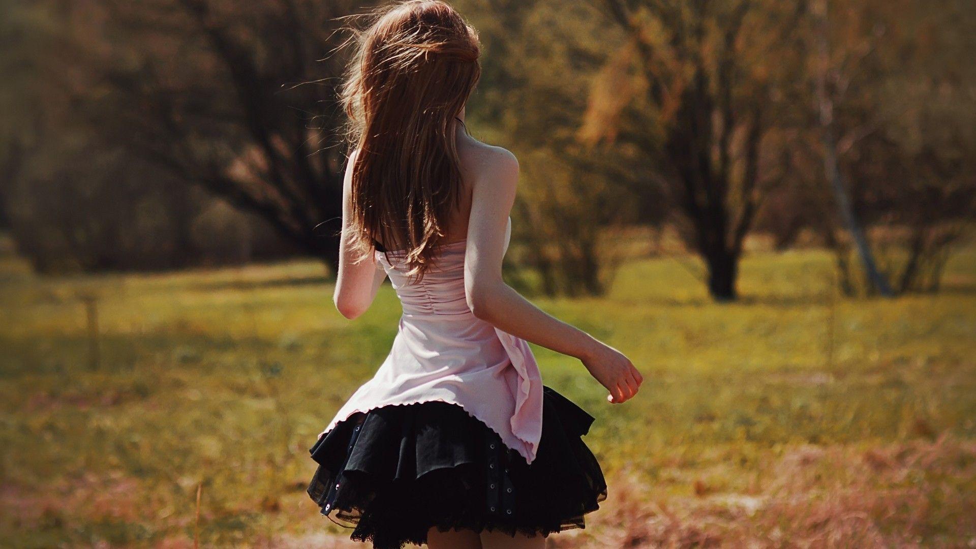 Girl in Nature Wallpapers Top Free Girl in Nature Backgrounds
