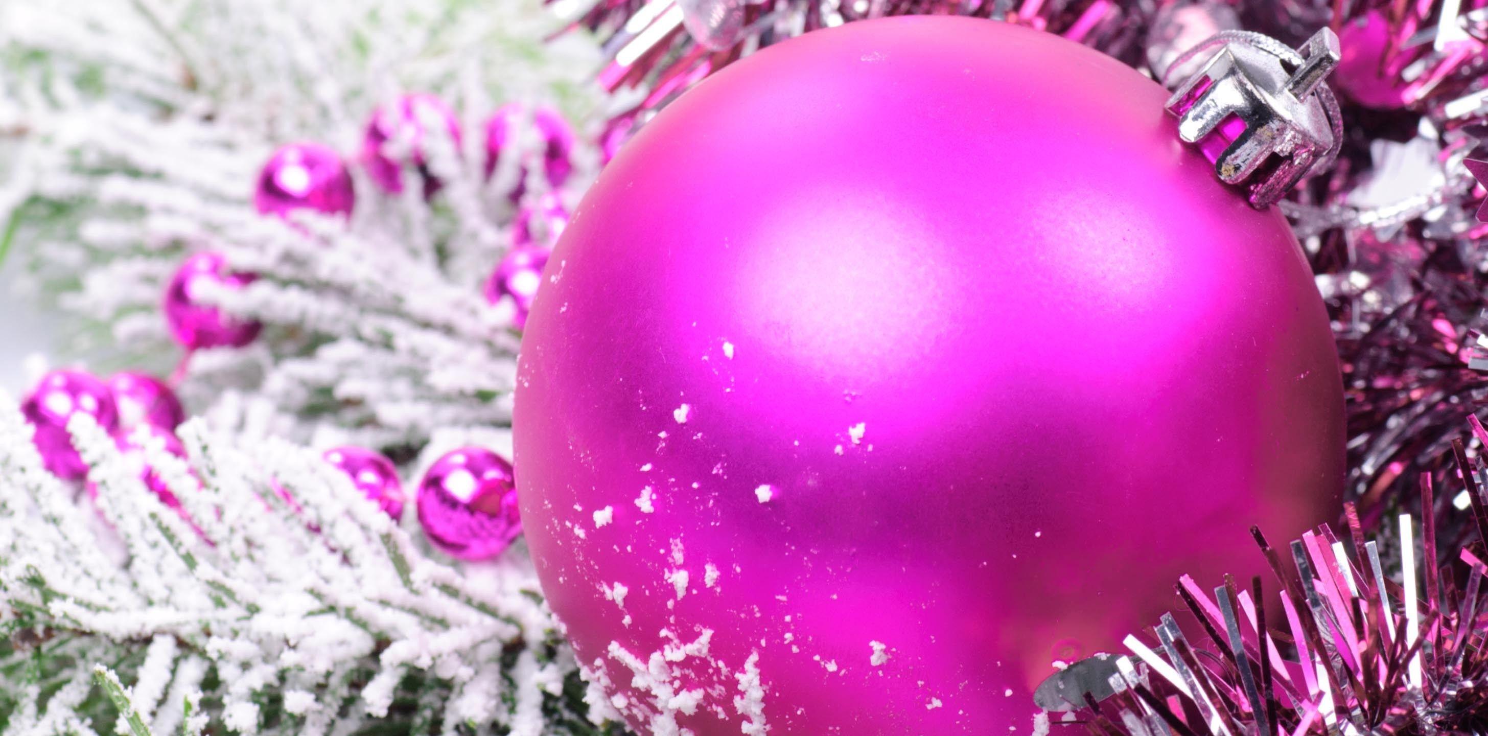 Pink Christmas Wallpapers Top Free Pink Christmas Backgrounds WallpaperAccess