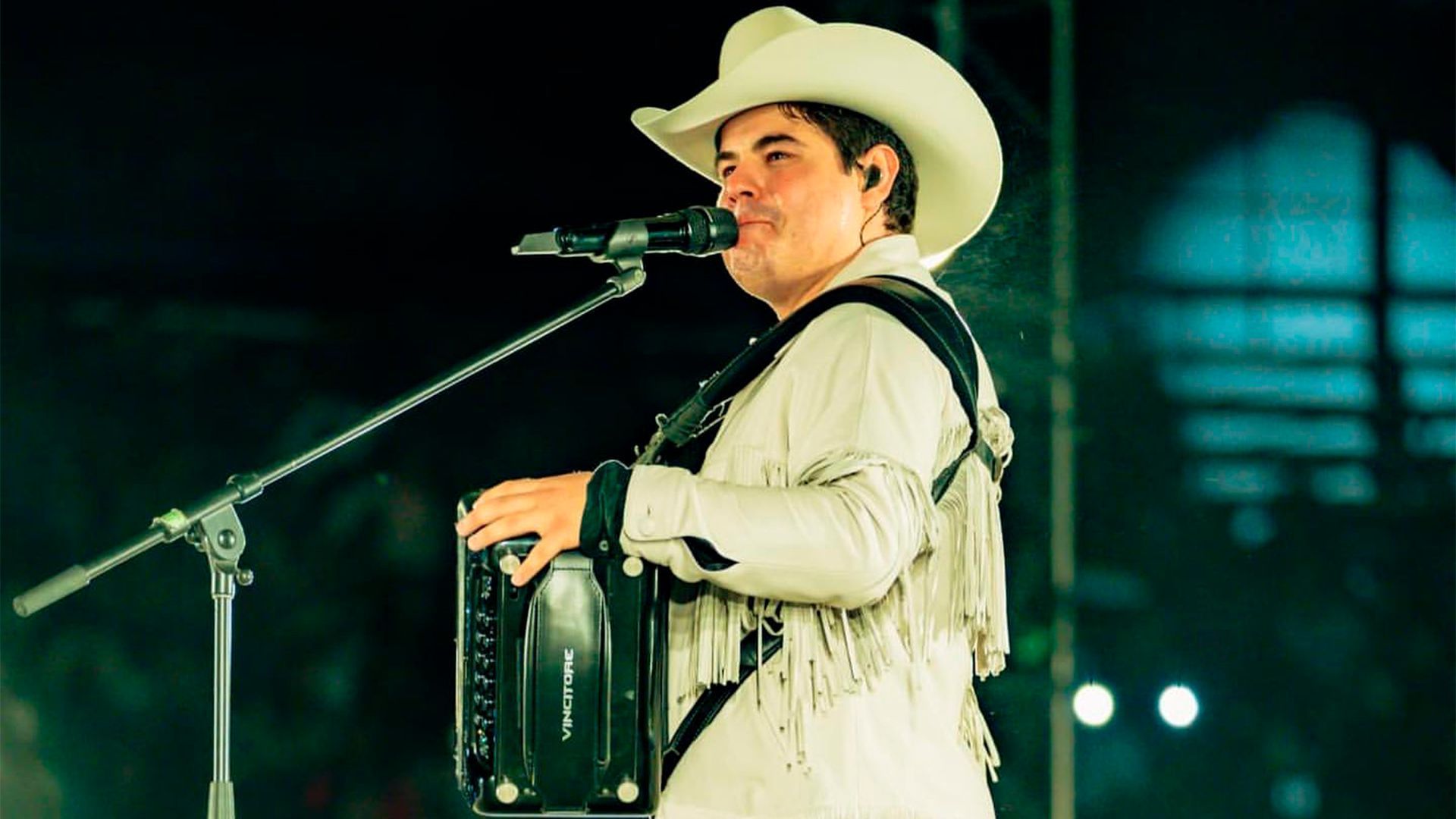 Alfredo Olivas Wallpapers Top Free Alfredo Olivas Backgrounds WallpaperAccess